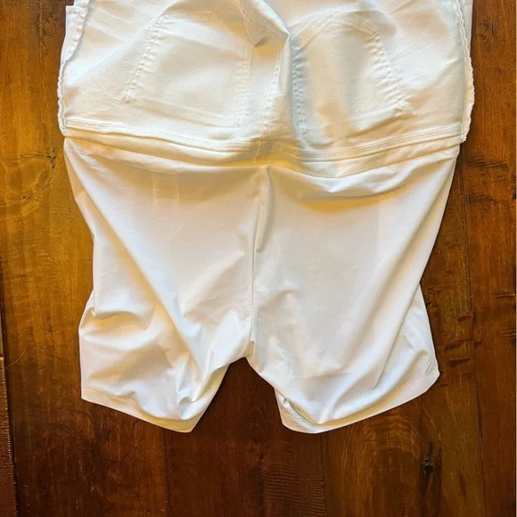 NWOT white denim pull on skort - Picture 3 of 5